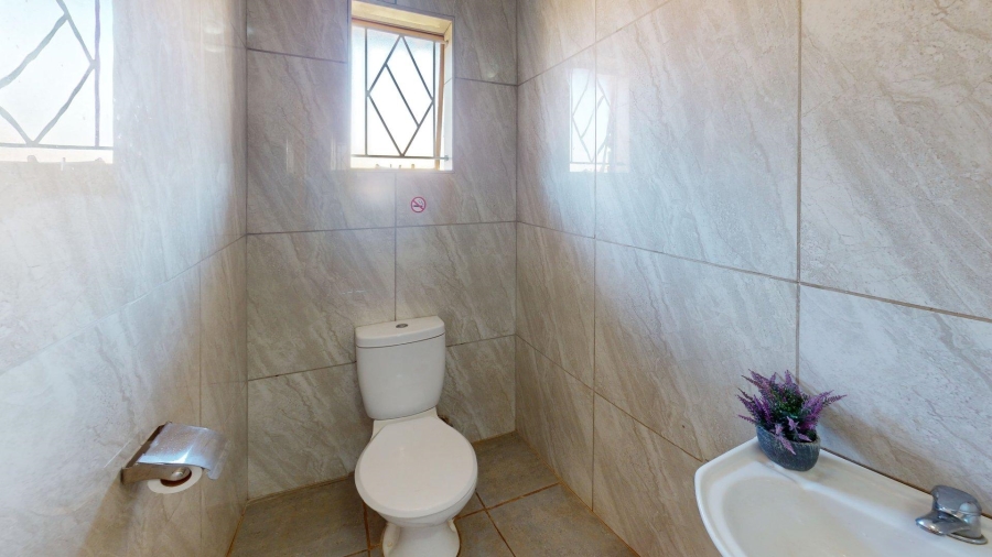 3 Bedroom Property for Sale in Promosa North West